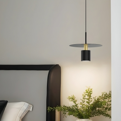 Modern Black Metal Pendant Light with Adjustable Hanging Length and Silica Gel Shade