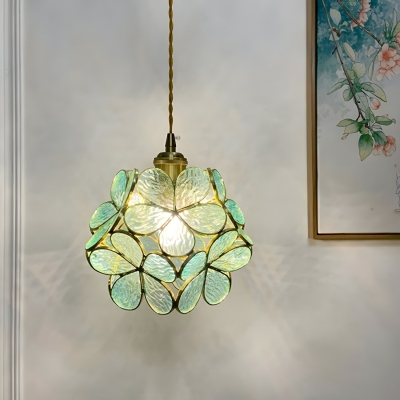 Tiffany Stained Glass Pendant with Adjustable Hanging Length and Metal Mounting