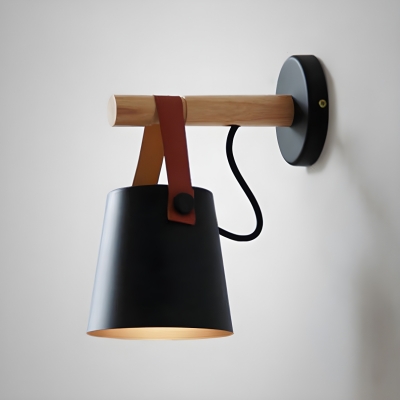Elegant Modern Metal LED Wall Lamp with Long Lasting LED Bulbs