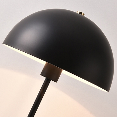 Elegant Metal Table Lamp for Modern Home Decor with iron lampshade and LED light