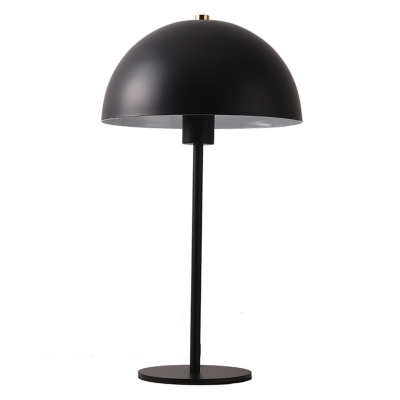Elegant Metal Table Lamp for Modern Home Decor with iron lampshade and LED light