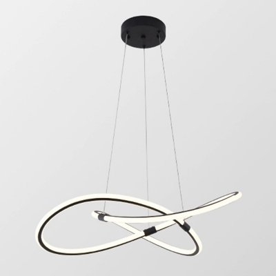 Modern Black Linear Chandelier with Remote Control Stepless Dimming for a Customized Ambience