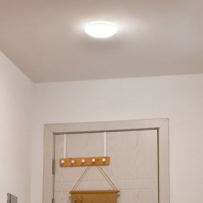 White Modern Flush Mount Ceiling Light with Remote Control Stepless Dimming