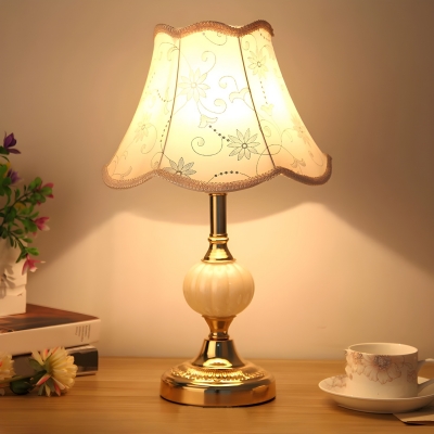 Sleek Metal Modern Table Lamp for Bedside with LED Light and Downward Fabric Shade