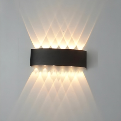 Fashionable LED Wall Lamp with Plastic Shade and Hanging Design