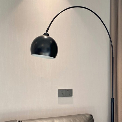 Sleek Adjustable-Height Steel LED floor lamp for Modern Non-Residential Spaces