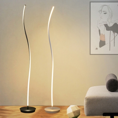 Elegant Metal Modern LED Floor Lamp for Stylish Residential Use