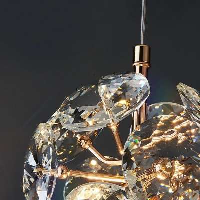 Stunning Gold Metal Pendant with Adjustable Hanging Length and Sparkling Crystal Shade