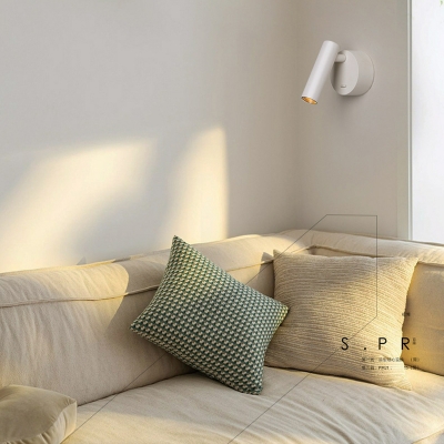 Stylish Modern LED Aluminum Wall Lamp with Warm Ambient Light for Residential Use