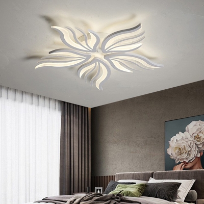 Elegant Modern LED Bulb Ceiling Light with Acrylic Shade for Residential Use
