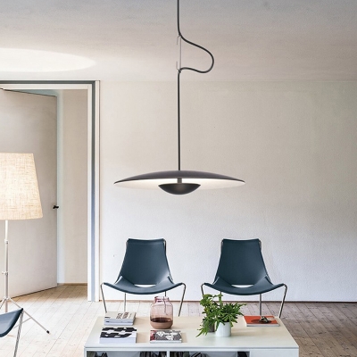 Modern Aluminum Pendant Light with Adjustable Hanging Length and LED Bulb Technology