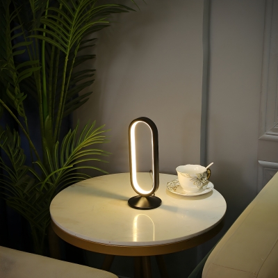 Modern Simple Bedroom & Study Room Metal Desk Lamp with LED Light