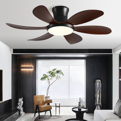 7-Blade Metal Flushmount Ceiling Fan with Remote Control and Integrated LED Light in Modern Style