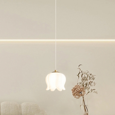 Modern Plastic Lampshade Pendant Light with Adjustable Hanging Length