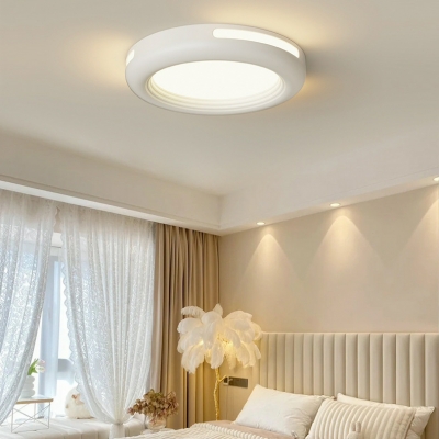 Modern Round Shape Flush Mount Ceiling Light with Resin Lampshade