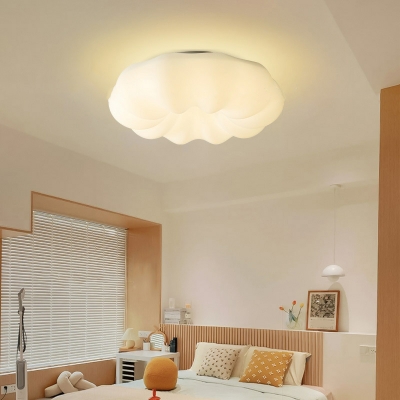 Modern Plastic Lampshade Bedroom Ceiling Light with Integrated Led