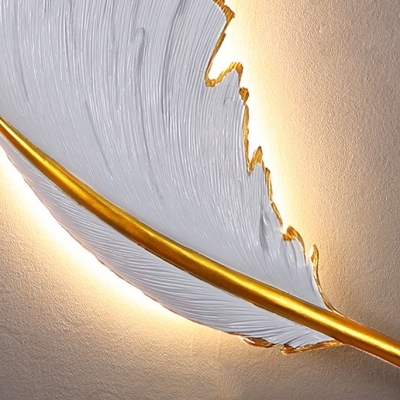 1 Light Wall Lamp Feather Ambient Wall Sconce for Residential Use with Aluminium Metal Shade and Resin Fixture