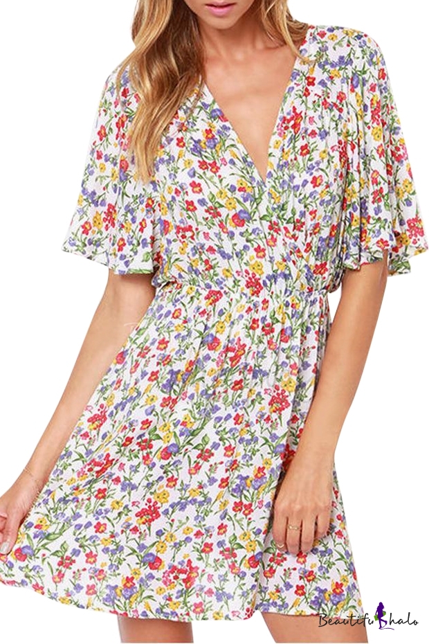 White Background Fresh Blossom Print V-Neck Short Loose Sleeve Dress ...