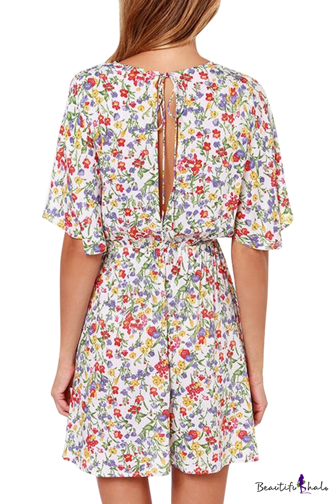 White Background Fresh Blossom Print V-Neck Short Loose Sleeve Dress ...