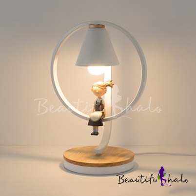 Metallic Cone Table Light With Little, Lamps For Girl Room