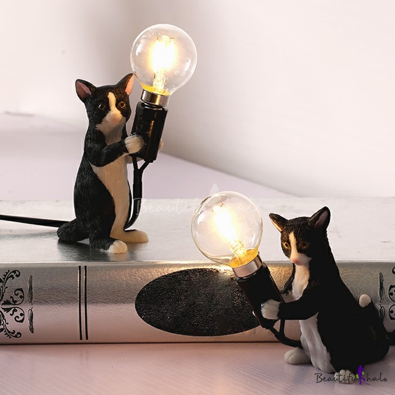 Resin Cat Statuette Table Lighting Cartoon Single-Bulb Nightstand Light ...