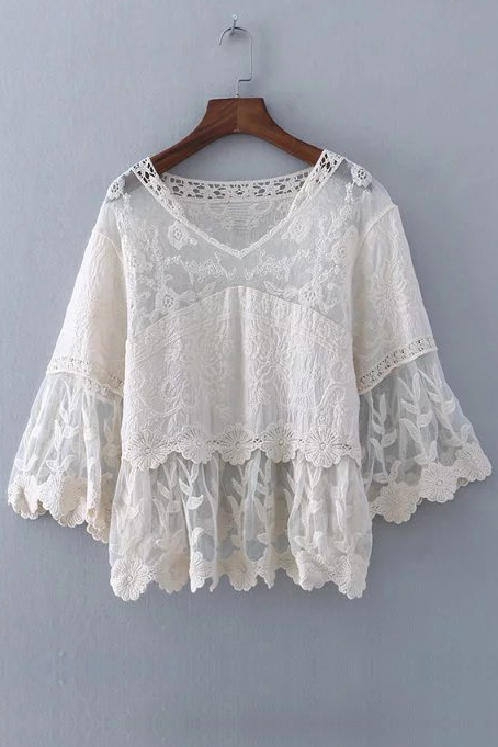 

New Arrival Sheer Lace Floral Patchwork Bell Long Sleeve V-Neck Top, Apricot