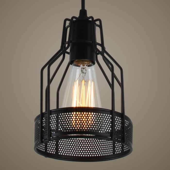 

Industrial 1 Light Mini-Pendant with Black Metal Wire Mesh