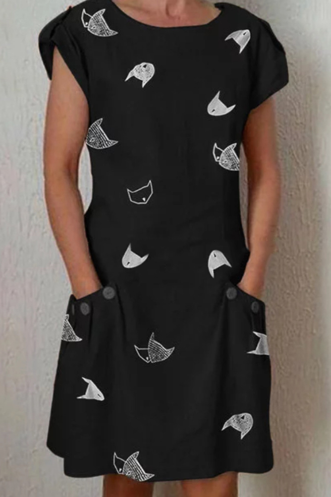 short sleeve dress with pockets
