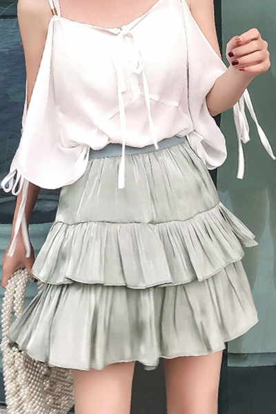 puffy mini skirt