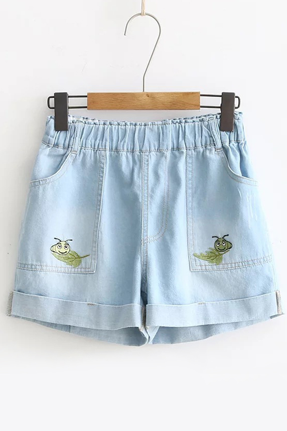 

Elastic Mid Waist Embroidery Animal Pattern Denim Shorts, Blue