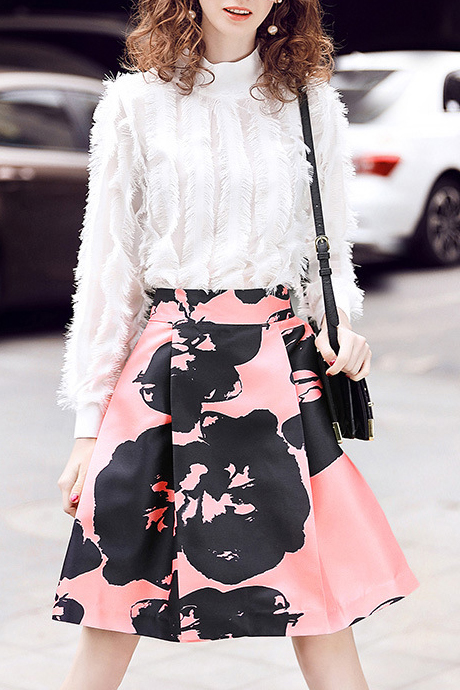 

High Neck Long Sleeve New Fashion Top Water Ink Printed A-Line Skirt, White